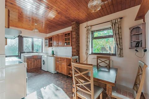 98 Colman Road, Norwich, NR4 7HB