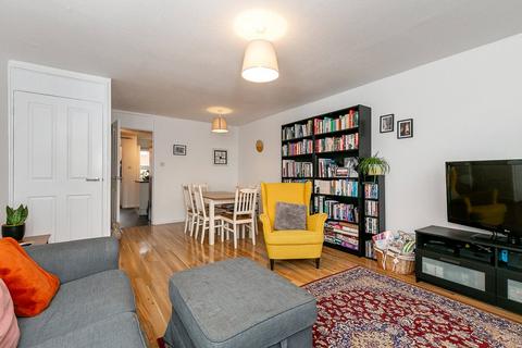 9 Henry Cooper Way, London, SE9 4JF