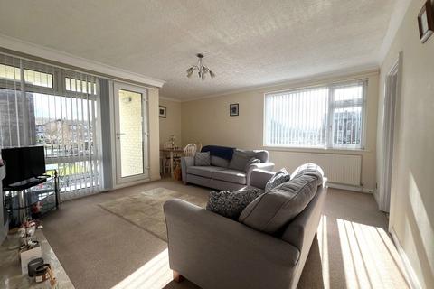 3 bedroom apartment for sale, Victoria Court, Southport, PR8 2DW