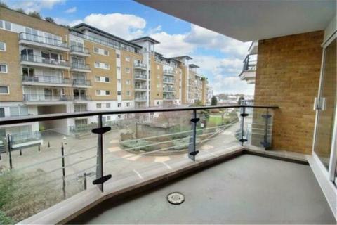 2 bedroom apartment to rent, Compass House, SW18
