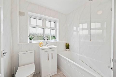 28 Wellbrook Road, Orpington, BR6 7AB