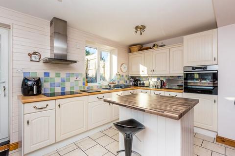 44 Bedford Road, Rushden, NN10 0NB