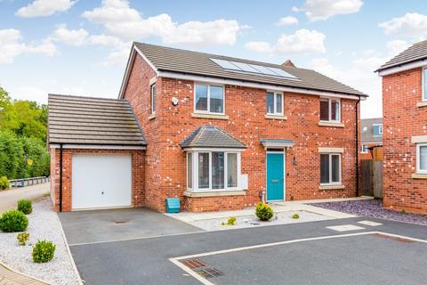 16 Betournay Close, Raunds, Wellingborough, NN9 6FD