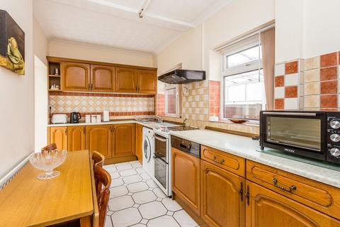 36 Blinco Road, Rushden, NN10 0DT