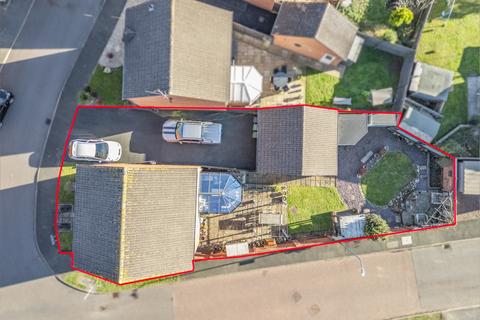 2 Kite Lane, Redditch, B97 6TT