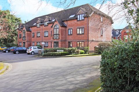 2 bedroom flat for sale, Heather Drive, Andover, SP10