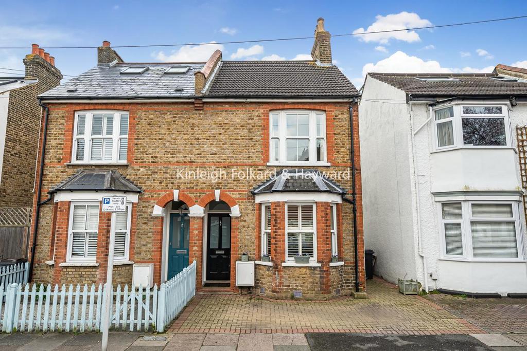Haywood Road, Bromley 3 bed semidetached house for sale £625,000