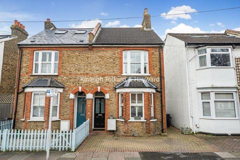 3 bedroom semi-detached house for sale, Haywood Road, Bromley