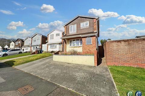 3 bedroom detached house for sale, Sheringham Drive, Rugeley, WS15 2YG