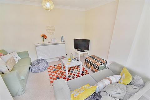 13 Sparkford Close, Winchester, SO22 4NH