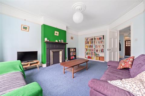 2, Avenue Mansions Bedford Avenue, Barnet, EN5 2EL