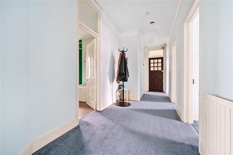 2, Avenue Mansions Bedford Avenue, Barnet, EN5 2EL