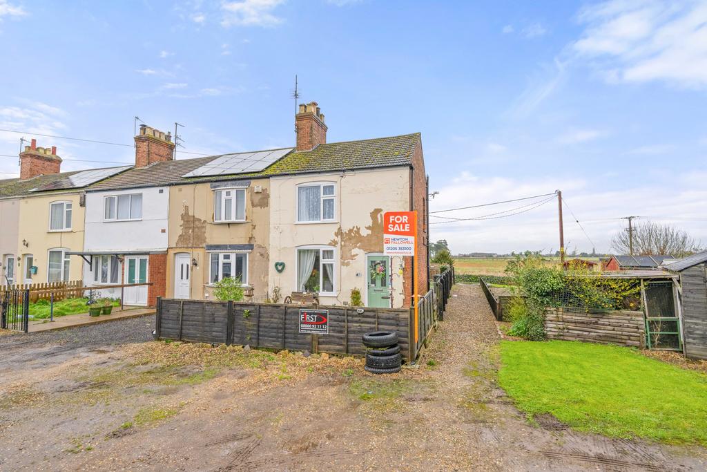 Main Road, Langrick, Boston, PE22 2 bed end of terrace house for sale