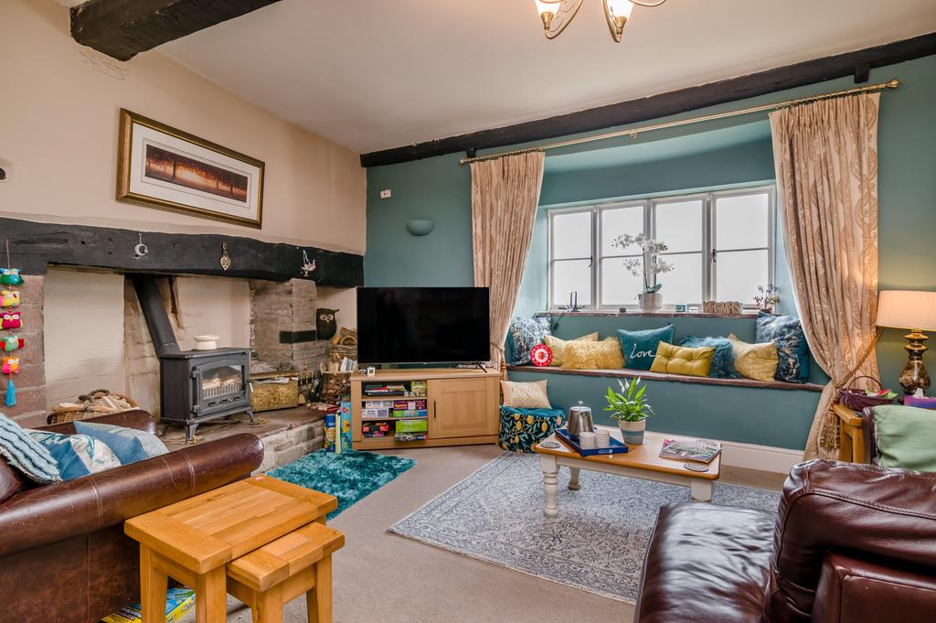 Main Road, Woolaston 5 bed detached house for sale £525,000