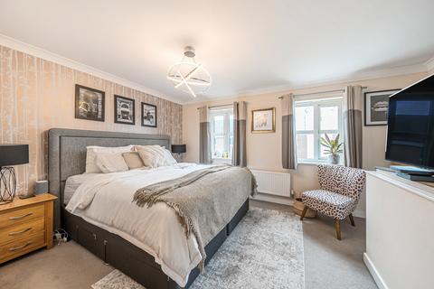 2 bedroom terraced house for sale, Pheasant Close, Four Marks, Alton, Hampshire, GU34