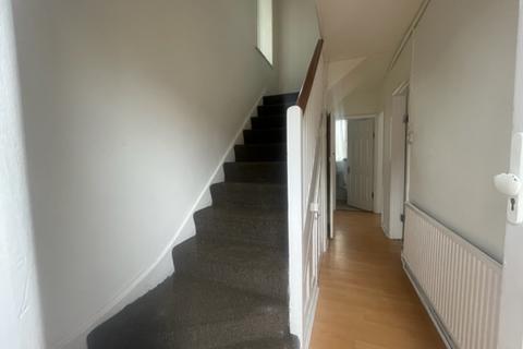 3 bedroom semi-detached house for sale, Horsecroft Road, Edgware, HA8