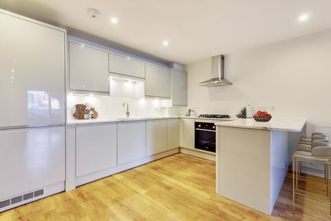 2 bedroom apartment for sale, Plaistow Lane, Bromley