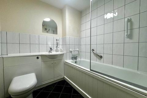1 bedroom apartment for sale, Uxbridge Road, Pinner, Middlesex, HA5