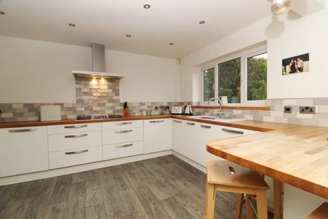 4 bedroom detached house for sale, Starbeck Close, Bury BL8