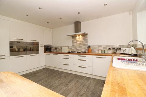 4 bedroom detached house for sale, Starbeck Close, Bury BL8