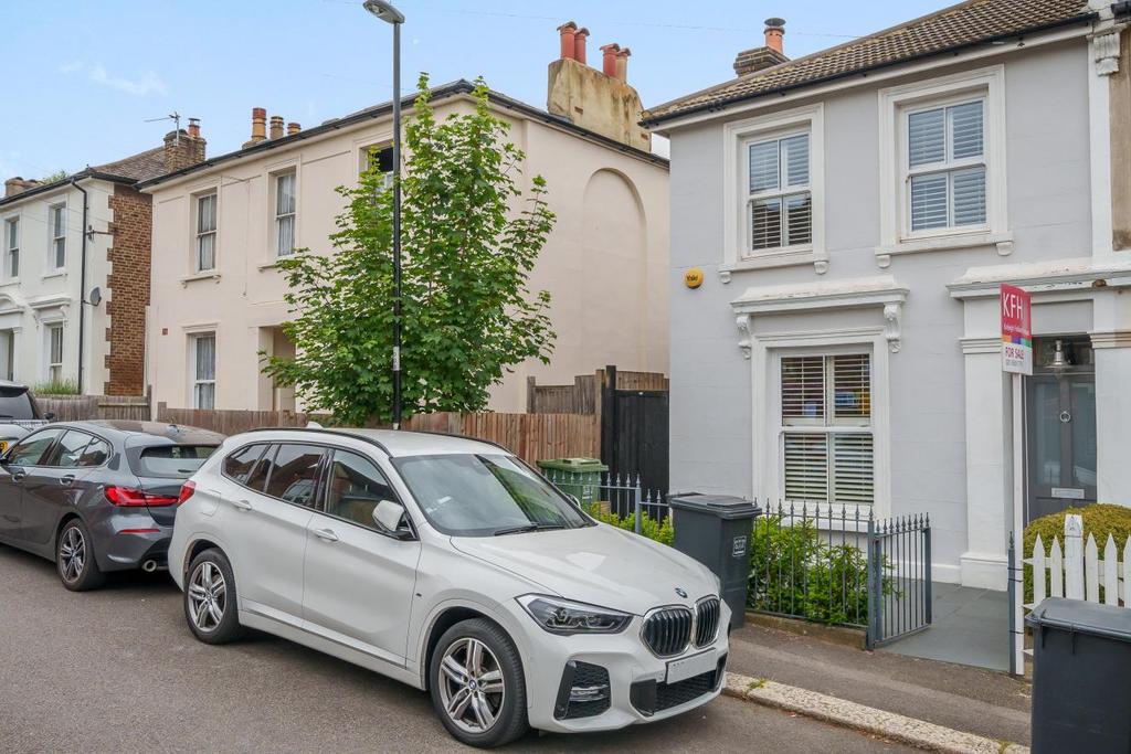 Kelvin Grove, Sydenham 3 bed semidetached house for sale £775,000