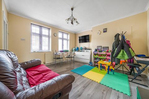 7 Caillard Road, Byfleet, West Byfleet, KT14 7JA