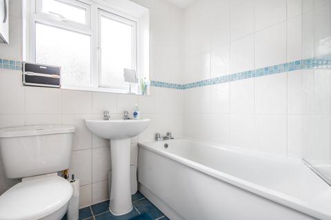 2 Ferney Road, Byfleet, West Byfleet, KT14 7AL
