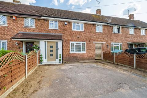 3 Catherine Close, Byfleet, West Byfleet, KT14 7EZ