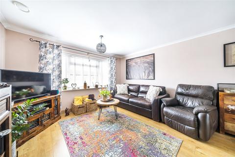 2 bedroom flat for sale, Eden Grove Road, Byfleet KT14