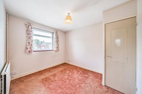 14 Peatmore Close, Woking, GU22 8TQ