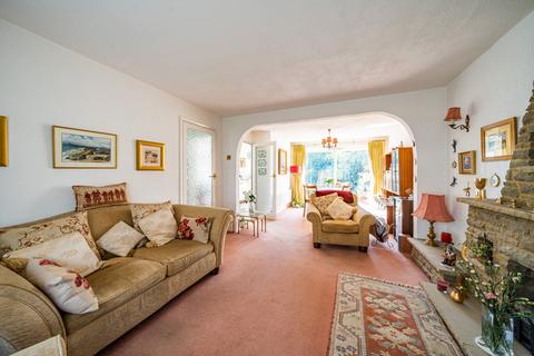10 Beech Close, Byfleet, West Byfleet, KT14 7PS
