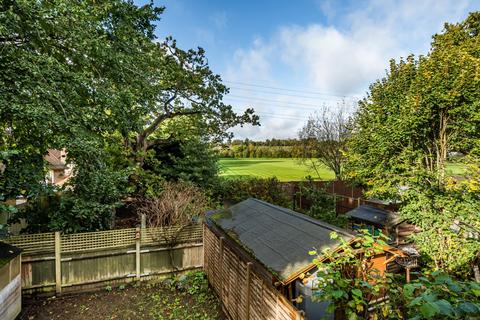 1 Ferney Road, Byfleet, West Byfleet, KT14 7AL
