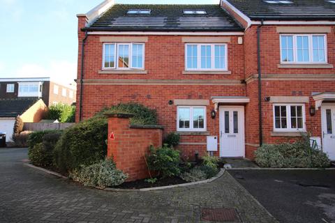 2 Derisley Close, Byfleet, West Byfleet, KT14 7QA