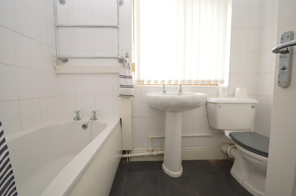 Flat - Bathroom