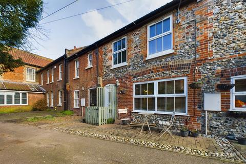 1 bedroom terraced house for sale, Connaught Mews, Connaught Road, Attleborough, Norfolk, NR17 2BN
