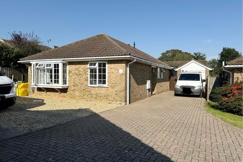 3 bedroom detached bungalow for sale, Wychwood Drive, Langley, Southampton, Hampshire, SO45