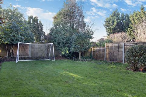 3 bedroom detached house for sale, Chester Drive, North Harrow HA2