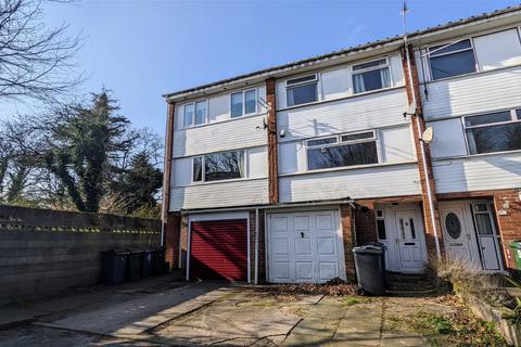 4 bedroom townhouse for sale, Berry Close, Skelmersdale WN8
