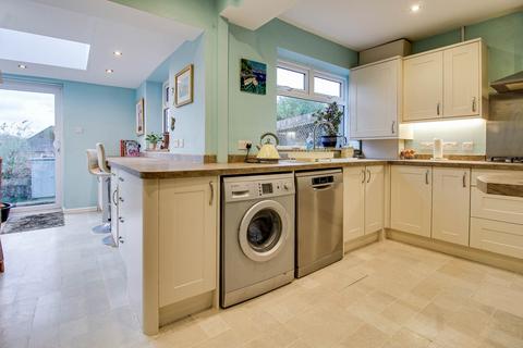 21 Caburn Crescent, Lewes, BN7 1NR