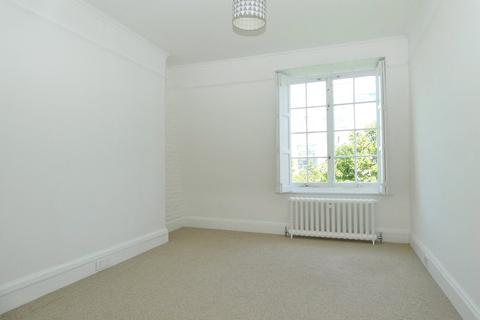 4 bedroom apartment for sale, Hartington Place, Eastbourne, East Sussex, BN21