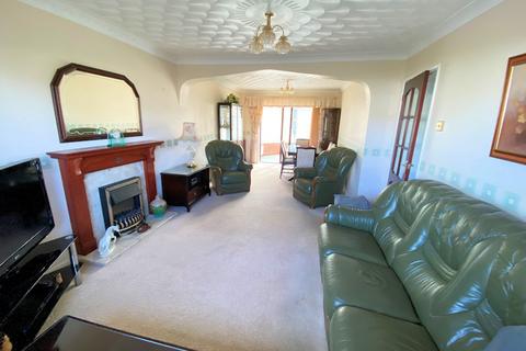 2 bedroom detached bungalow for sale, Plas Edwards, Tywyn LL36
