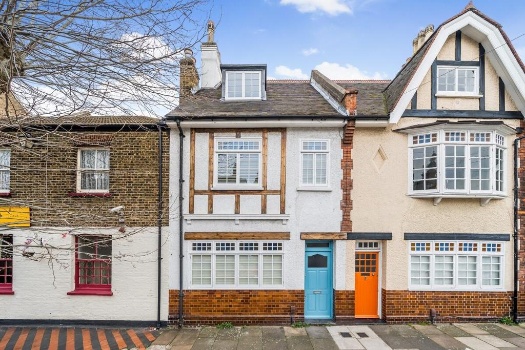 Greenwich Park Street Greenwich SE10 3 bed terraced house for sale £