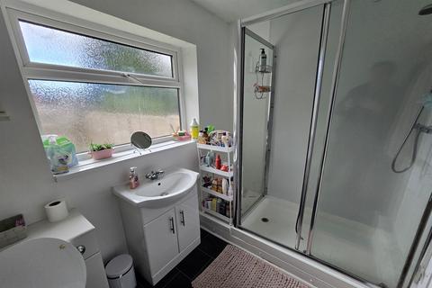 4 bedroom semi-detached house for sale, Lace Street, Dunkirk, NG7 2JG