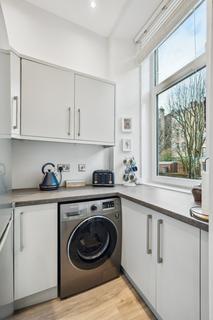 0/2, 28 Arundel Drive, Glasgow, G42 9RF