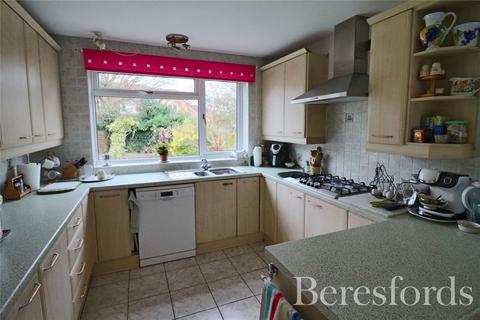 102 Long Brandocks, Writtle, Chelmsford, CM1 3JR