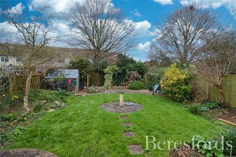 102 Long Brandocks, Writtle, Chelmsford, CM1 3JR