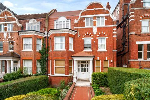 3 bedroom apartment to rent, Langland Gardens, London, NW3