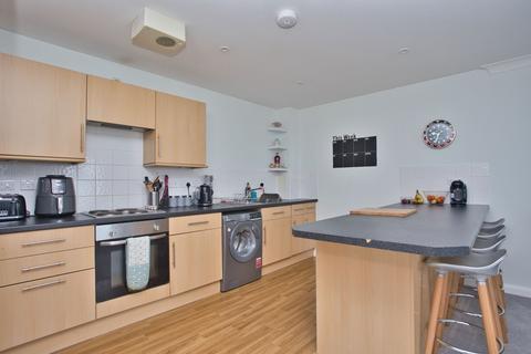 2 bedroom apartment for sale, Eastern Esplanade, Cliftonville, CT9