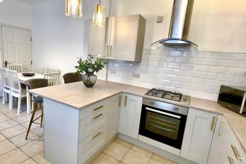 6 bedroom terraced house to rent, Kimberley Road, Leicester LE2