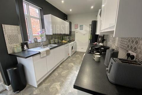 6 bedroom terraced house to rent, Clarendon Park Road, Leicester LE2